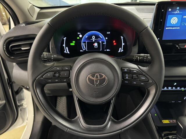 Toyota YARIS 1.5 Hybrid 115 First Edition NIEUW