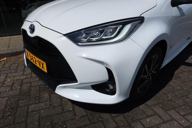 Toyota YARIS 1.5 Hybrid Dynamic I CAMERA I CARPLAY