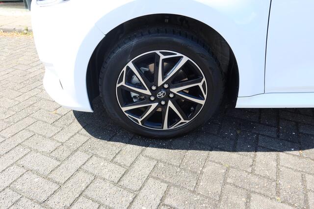 Toyota YARIS 1.5 Hybrid Dynamic I CAMERA I CARPLAY