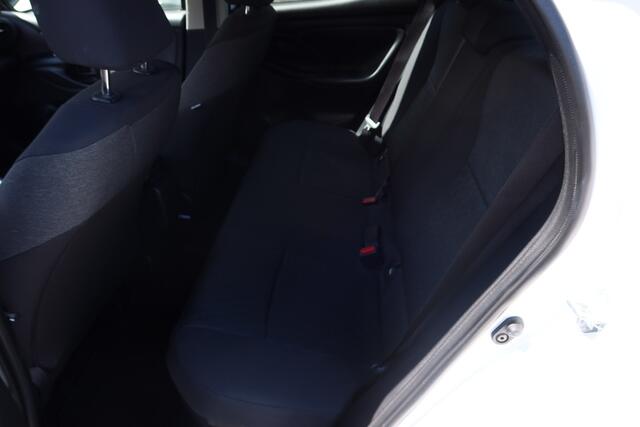 Toyota YARIS 1.5 Hybrid Dynamic I CAMERA I CARPLAY