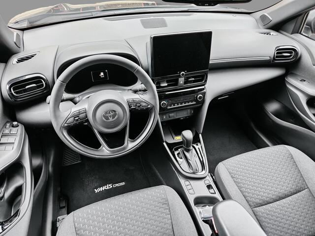 Toyota YARIS Cross 1.5 Hybrid 130 Teamplayer 130PK NIEUW