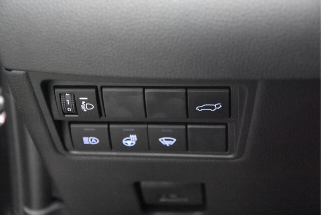Toyota YARIS Cross 1.5 Hybrid AWD Dynamic + |