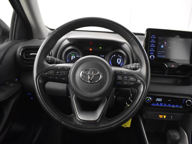 Toyota YARIS 1.5 Hybrid Dynamic | Camera | Apple & Android Carplay | Led