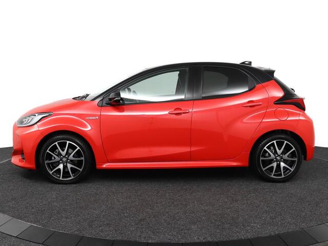 Toyota YARIS 1.5 Hybrid Launch Edition | lederen/stof bekleding | Navigatie | Apple Carplay/Android Auto |
