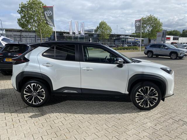 Toyota YARIS Cross 1.5 Hybrid 130 Executive & Premium Pack