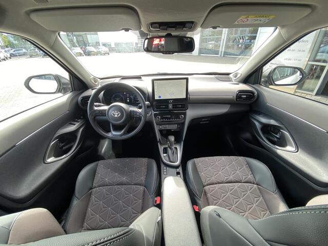 Toyota YARIS Cross 1.5 Hybrid 130 Executive & Premium Pack