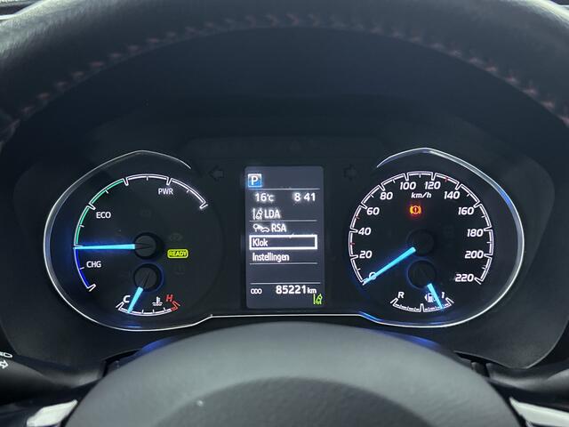 Toyota YARIS 1.5 Hybrid Bi-Tone | Parkeersensor voor en achter | Voorstoelen verwarmd |