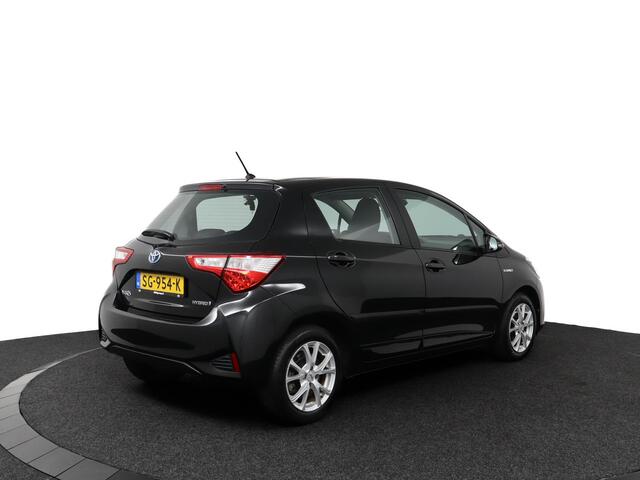 Toyota YARIS 1.5 Hybrid Design Red | Navigatie |