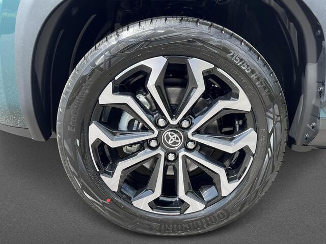 Toyota YARIS 1.5 Hybrid 115 Dynamic + Comfort Pack