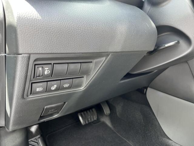 Toyota YARIS 1.5 Hybrid 115 Dynamic + Comfort Pack