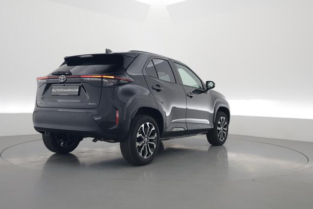 Toyota YARIS Cross 1.5 Hybrid 130 Teamplayer | Navi | Stoel- Stuurverw. | Adapt. Cruise | Camera | Keyless