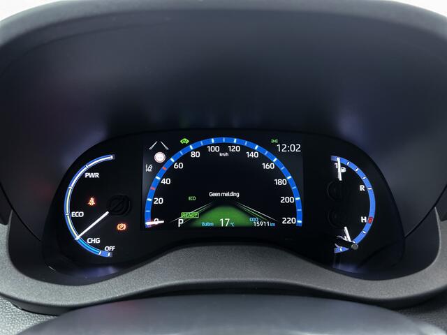 Toyota YARIS Cross Dynamic Limited | Apple Carplay | 17 inch LM-velgen | Getinte ramen | Achteruitrij camera |