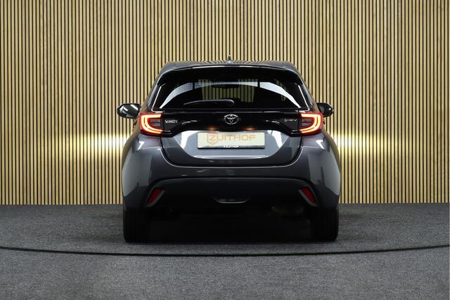 Toyota YARIS 1.5 Hybrid 115 Executive Edition | Facelift | Adaptive-cruise | Apple Carplay & Android Auto | Camera | Parkeerhulp | Maps Navigatie | Keyless | Clima | Dodehoekdetectie