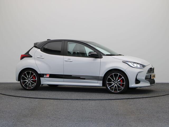 Toyota YARIS 1.5 Hybrid GR Sport | Full Led | Keyless Entry | Stoelverwarming | Dealeronderhouden |