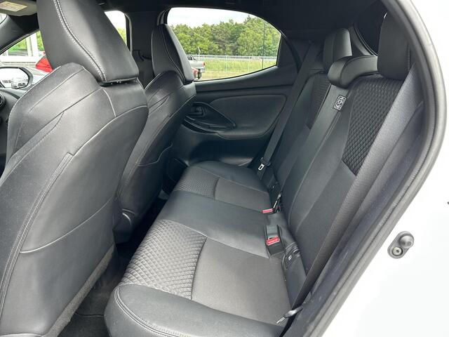 Toyota YARIS 1.5 Hybrid Executive