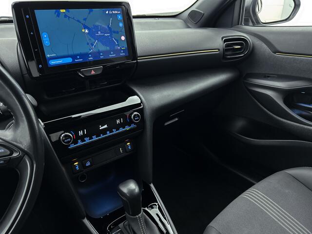 Toyota YARIS Cross 1.5 Hybrid Adventure AWD | All Wheel Drive | Blindspot | Trekhaak | Stoelverwarming | Navigatie |