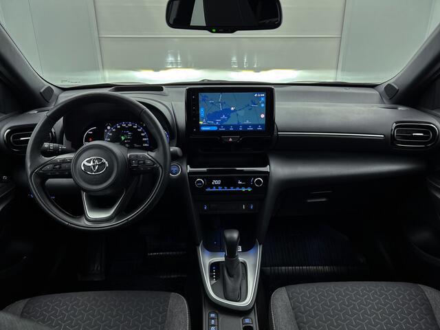 Toyota YARIS Cross 1.5 Hybrid Style Panorama | Navigatie | Stoel- en Stuurverwarming | Head-up Display | Elektrische achterklep