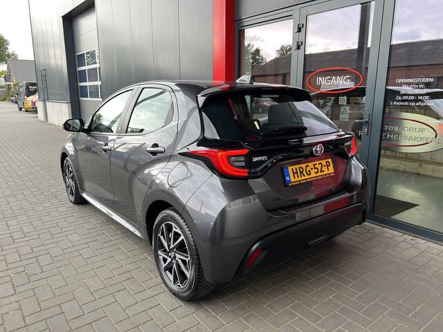 Toyota YARIS 1.5 Hybrid Dynamic Team D | CarPlay | Camera | ACC | LED | Keyless | DAB+