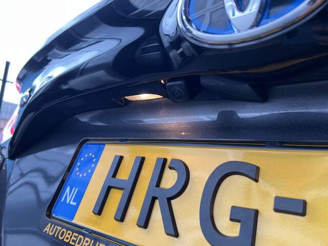 Toyota YARIS 1.5 Hybrid Dynamic Team D | CarPlay | Camera | ACC | LED | Keyless | DAB+