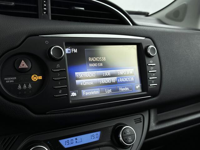 Toyota YARIS 1.5 Hybrid Design | Navigatie | Lichtmetale Velgen |
