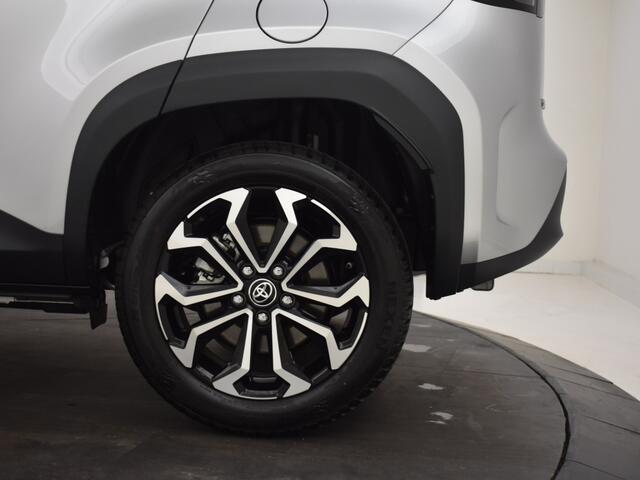 Toyota YARIS 1.5 Hybrid 115 Facelift Style Edition | All Seasons | Stuur en S