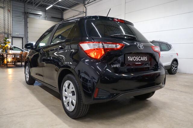 Toyota YARIS 1.0 VVT-i Energy * Navi - Camera - Clima - 100% Dealer onderhouden *