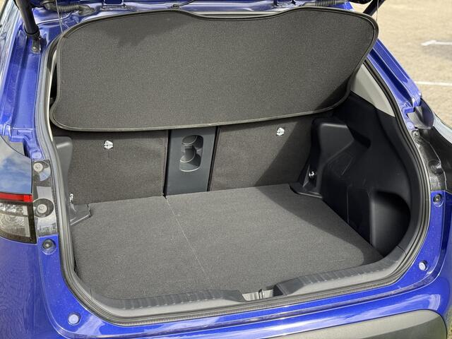 Toyota YARIS Cross 1.5 Hybrid Executive Stoel- & stuurverwarming | PDC V+A |ACC| Elek. achterklep | BSM
