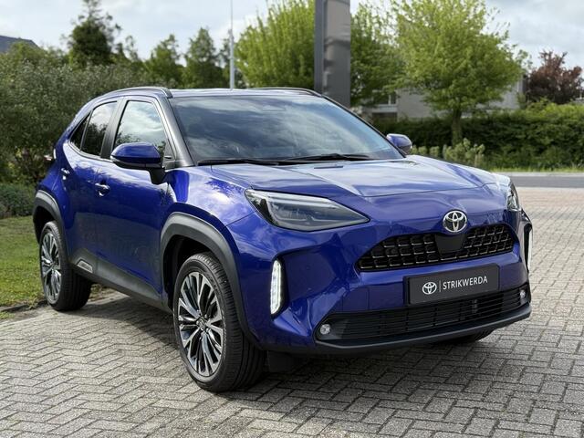 Toyota YARIS Cross 1.5 Hybrid Executive Stoel- & stuurverwarming | PDC V+A |ACC| Elek. achterklep | BSM