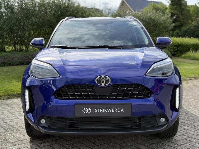 Toyota YARIS Cross 1.5 Hybrid Executive Stoel- & stuurverwarming | PDC V+A |ACC| Elek. achterklep | BSM