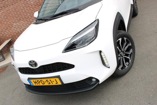 Toyota YARIS Cross 1.5 Hybrid 130PK Team Player APPCONNECT|CAMERA|ACC|STUUR/STOELVERW|LANE ASSIST|
