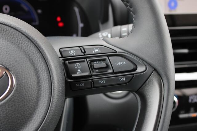 Toyota YARIS Cross 1.5 Hybrid 130PK Team Player APPCONNECT|CAMERA|ACC|STUUR/STOELVERW|LANE ASSIST|