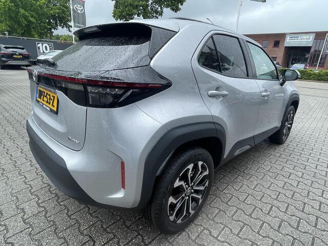 Toyota YARIS Cross 1.5 Hybrid 115 First Edition Comfort Pack