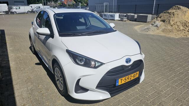 Toyota YARIS 1.5 Hybride Active NLauto | All-in | NAVI | Dealeronderhouden