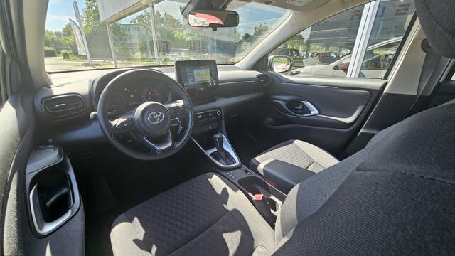Toyota YARIS 1.5 Hybride Active NLauto | All-in | NAVI | Dealeronderhouden