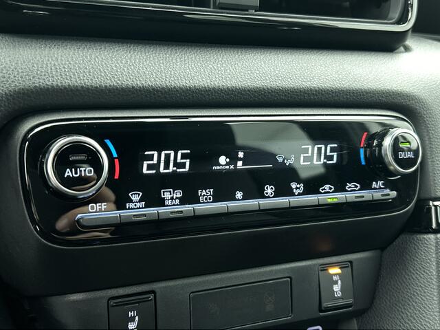 Toyota YARIS 1.5 Hybrid 130 Executive | Parkeersensor voor en achter |