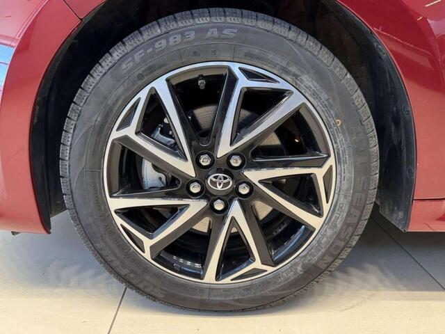 Toyota YARIS 1.5 HYBRID Dynamic, TwoTone, Adaptive cruise, Camera, Navi, Apple carplay!