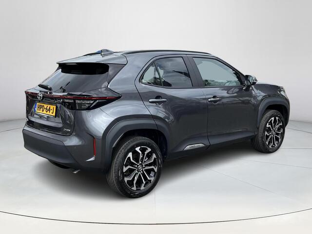 Toyota YARIS Cross 1.5 Hybrid 115 First Edition | Navigatie | Apple CarPlay/Android auto | Achteruitrijcamera | Parkeersensoren voor en achter