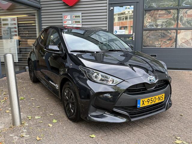 Toyota YARIS 1.5 Hybrid Active | Adaptief Cruise Control | Apple CarPlay & Android Auto | Achteruitrij Camera | Navigatie |