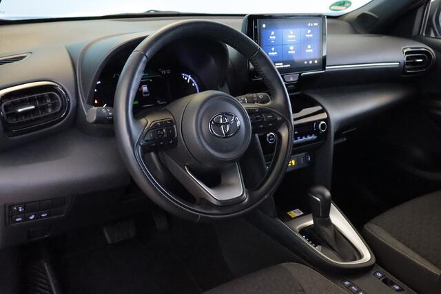 Toyota YARIS Cross 1.5 Hybrid Dynamic | NAVI | CAMERA | STUUR/STOELVERW | ADAP CRUISE | TREKHAAK AFN |
