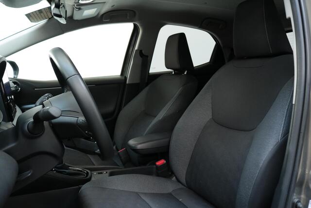 Toyota YARIS 1.5 Hybrid 115 First Edition, All Seasons