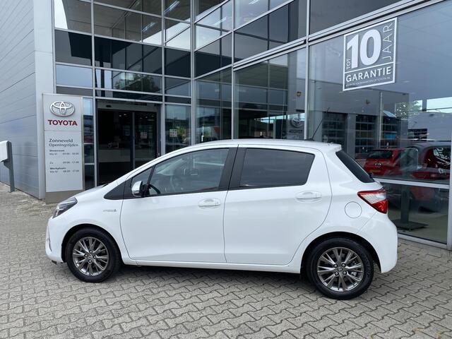 Toyota YARIS 1.5 Hybrid Dynamic & Navigatie