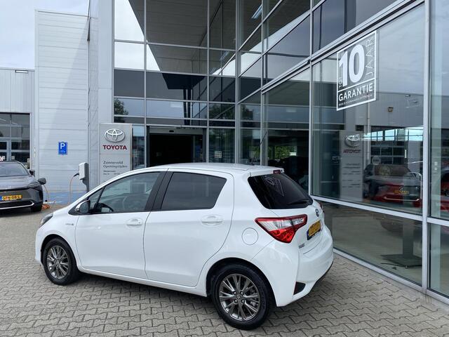 Toyota YARIS 1.5 Hybrid Dynamic & Navigatie