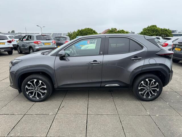Toyota YARIS Cross 1.5 Hybrid Dynamic Team-D Automaat | Stuur-/Stoelverwarming | Navi | Clima |