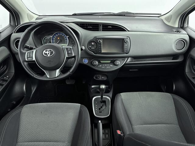 Toyota YARIS 1.5 Hybrid Lease Limited | Airco | LM Velgen | Achteruitrijcamera |