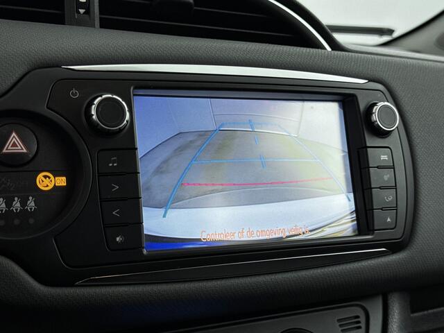 Toyota YARIS 1.5 Hybrid Lease Limited | Airco | LM Velgen | Achteruitrijcamera |