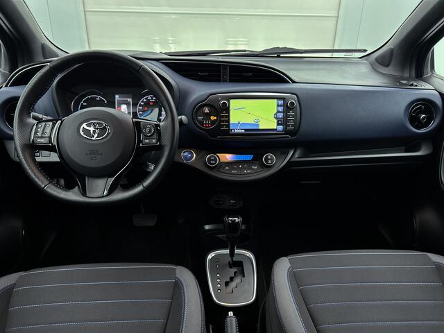 Toyota YARIS 1.5 Hybrid Trend Bi-Tone Limited