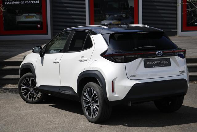 Toyota YARIS Cross 1.5 Hybrid Executive AWD-i