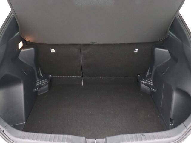 Toyota YARIS Cross 1.5 Hybrid Dynamic 115PK Aut. Achteruitrijcamera, Adaptieve Cruise Controle, Panoramadak, Head-Up Display, Keyless, Clima, Stoelverwarming, Trekhaak, 17" LM Velgen