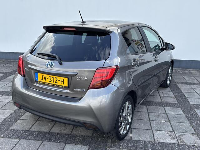 Toyota YARIS 1.5 Hybrid Dynamic Rijklaar prijs