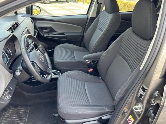 Toyota YARIS 1.5 Hybrid Dynamic Rijklaar prijs